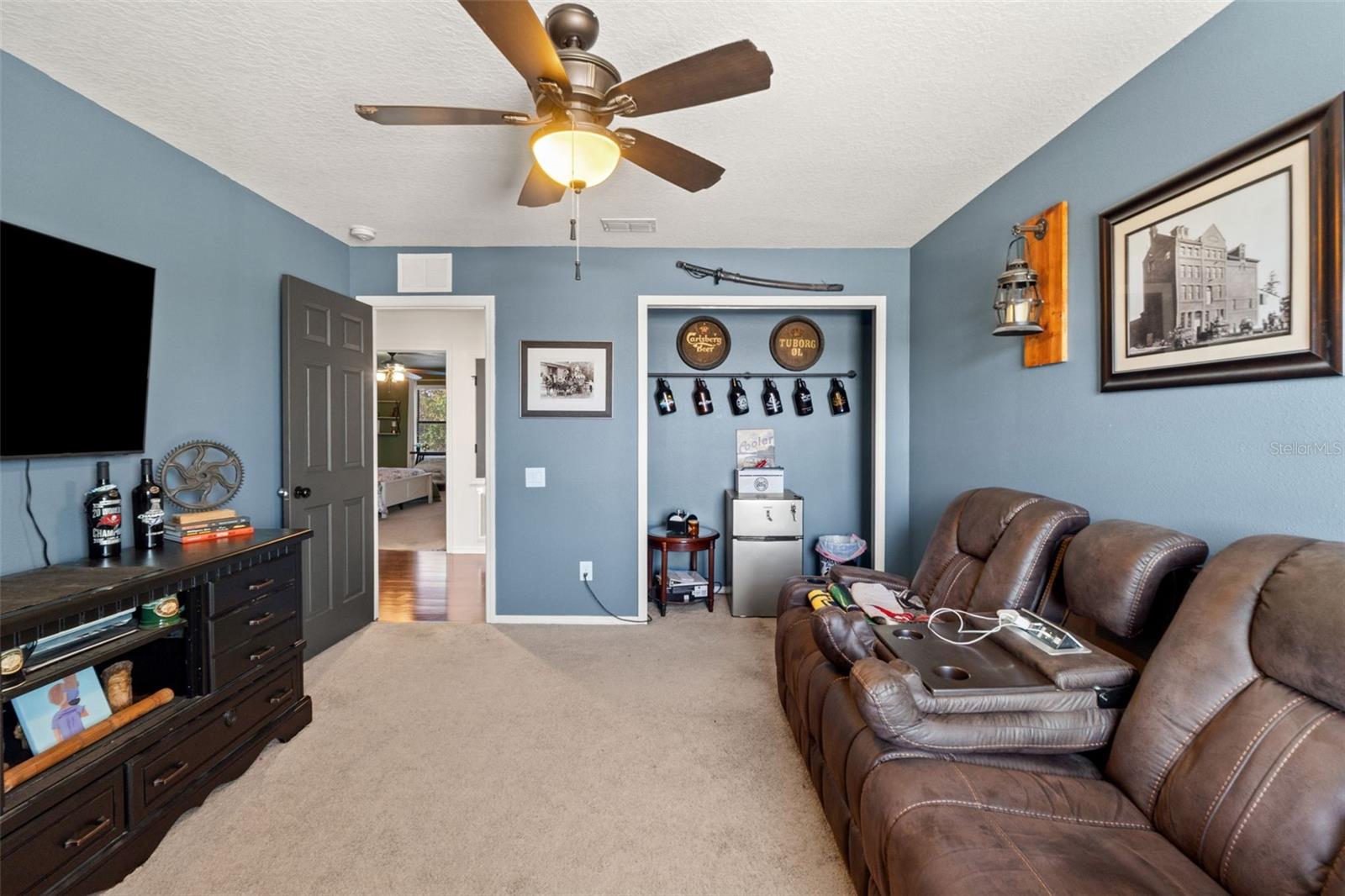 Image 19 of 59 For 647 Alpine Thistle Drive