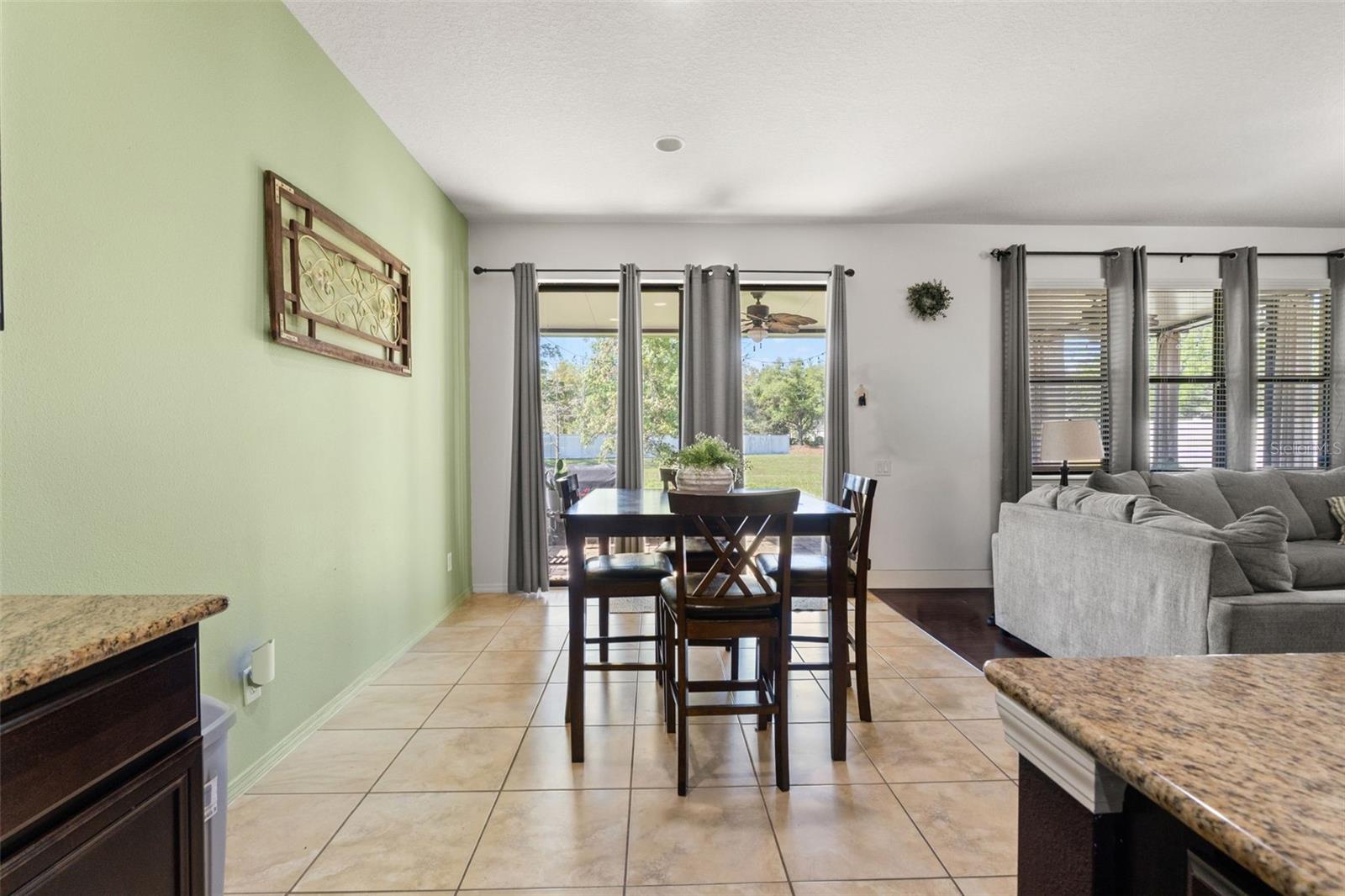 Image 33 of 59 For 647 Alpine Thistle Drive