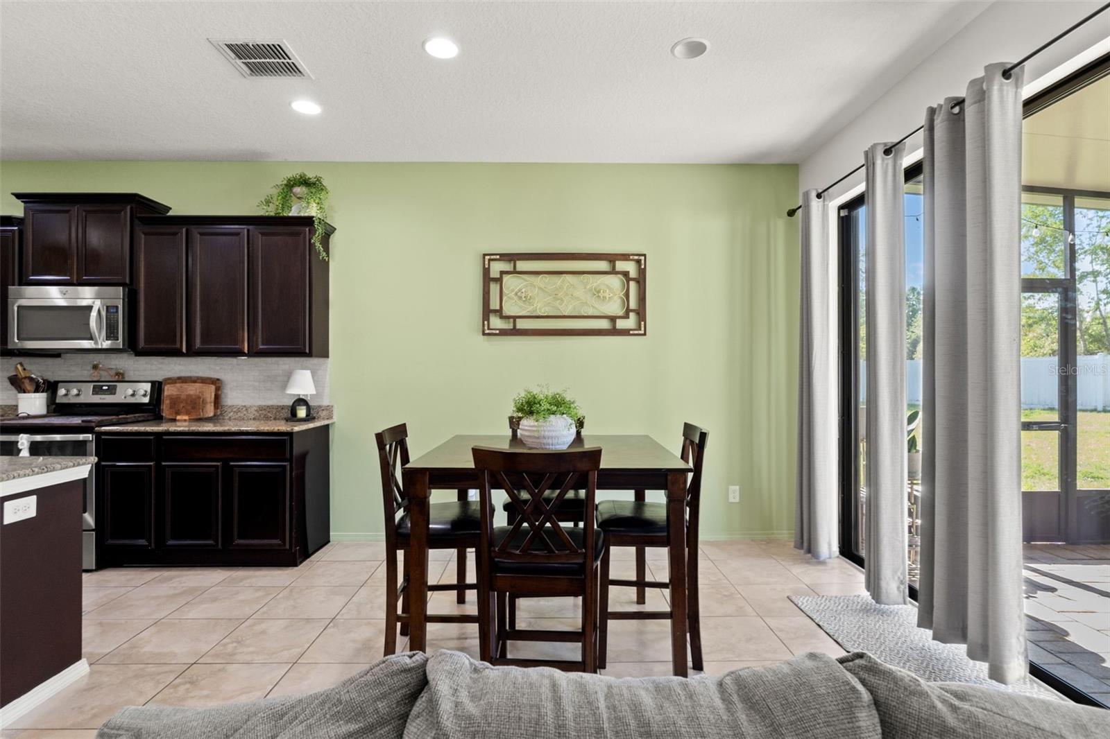 Image 39 of 59 For 647 Alpine Thistle Drive