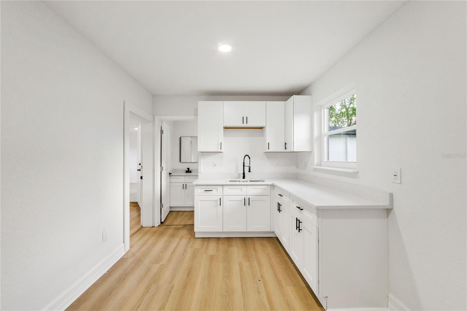 Image 28 of 42 For 545 Terrace Drive