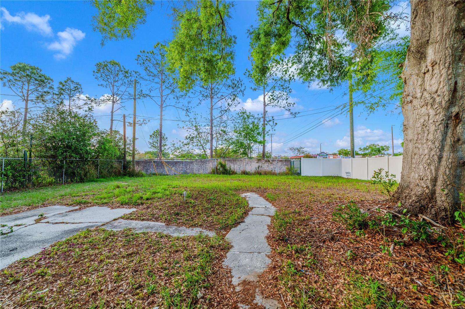 Image 30 of 42 For 545 Terrace Drive