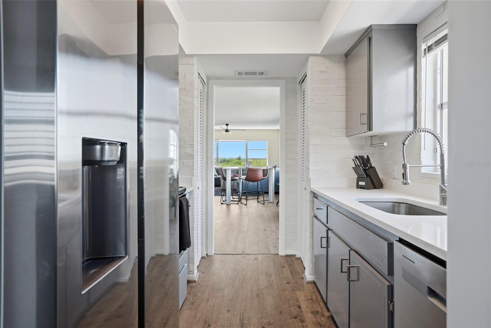 Image 12 of 47 For 8950 Park Boulevard 510