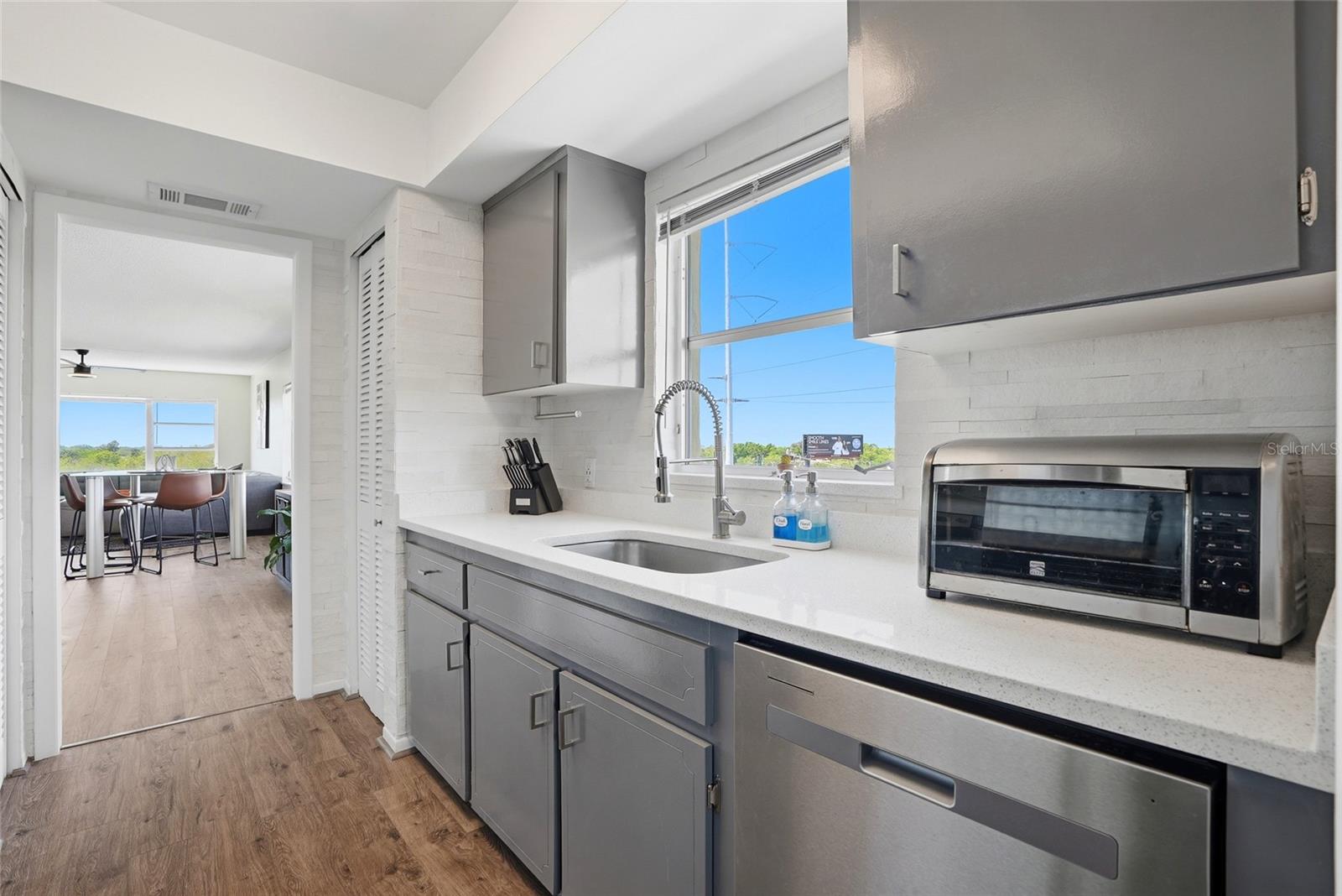 Image 13 of 47 For 8950 Park Boulevard 510