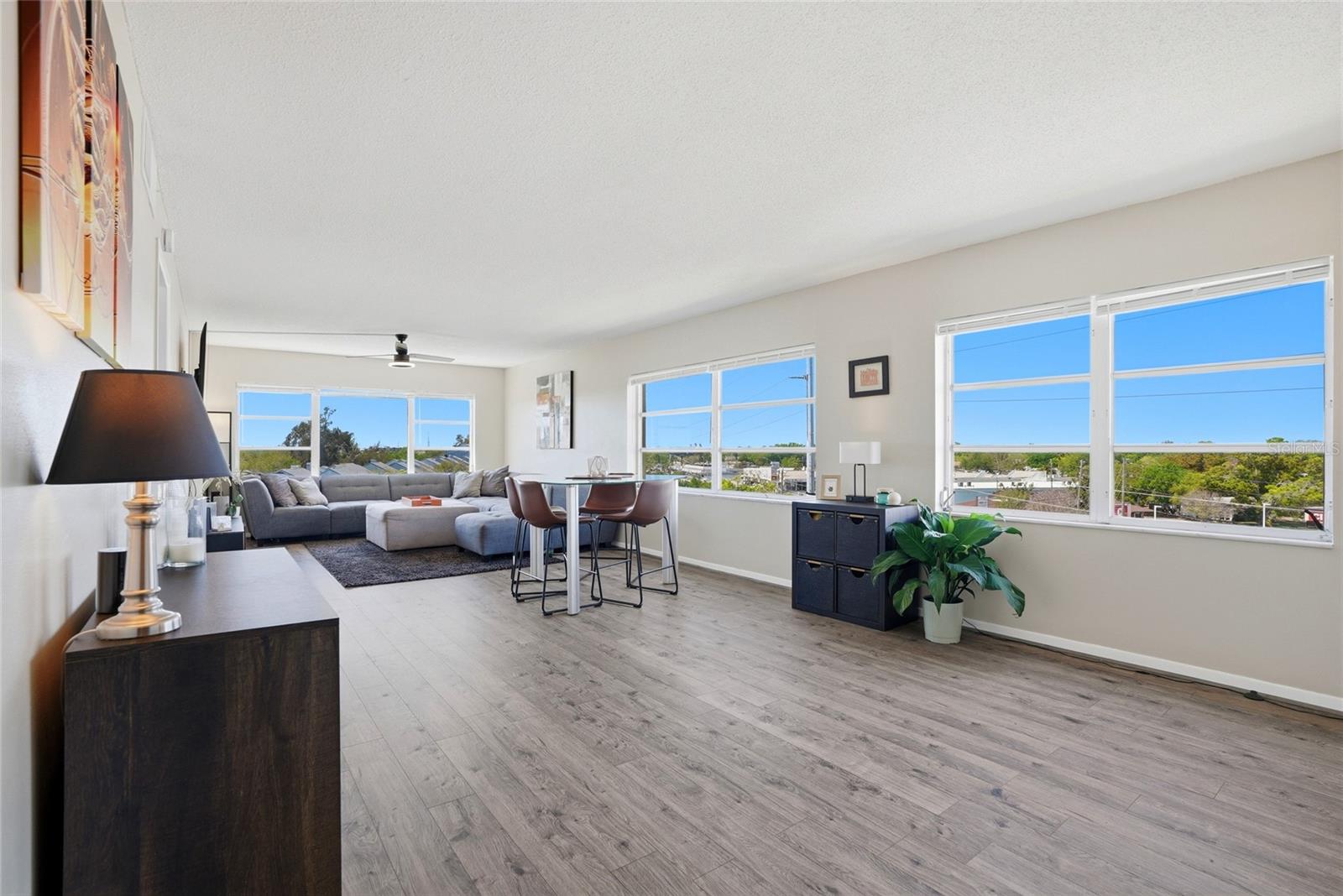 Image 14 of 47 For 8950 Park Boulevard 510