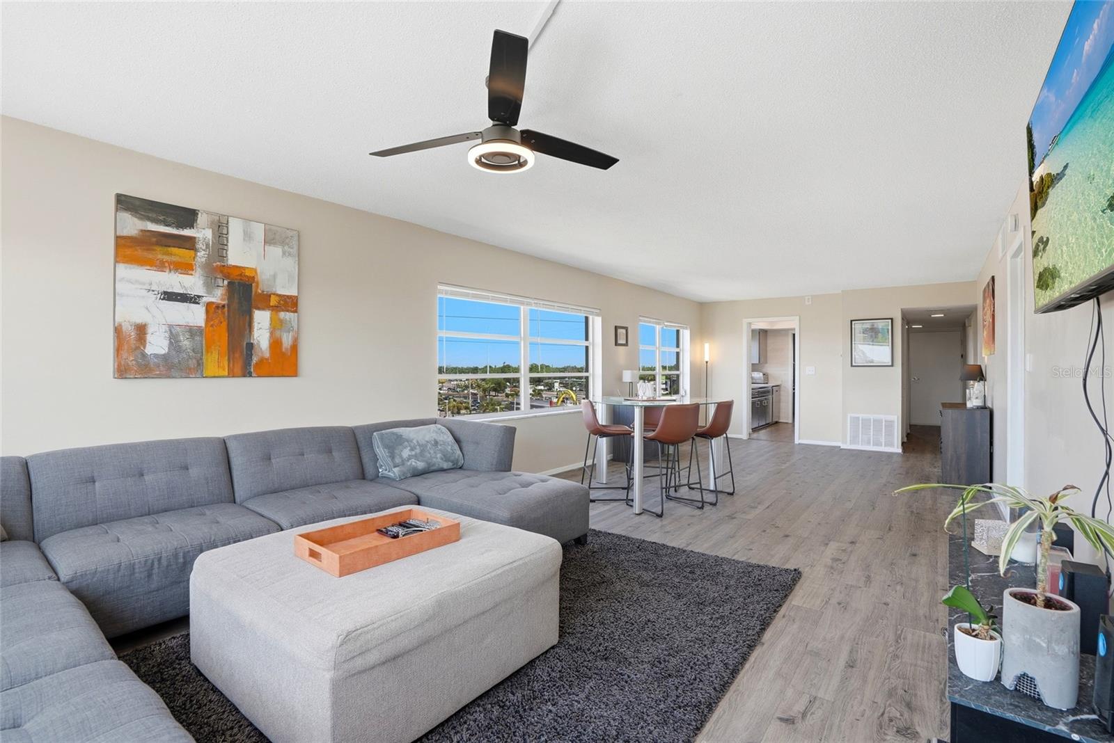 Image 19 of 47 For 8950 Park Boulevard 510