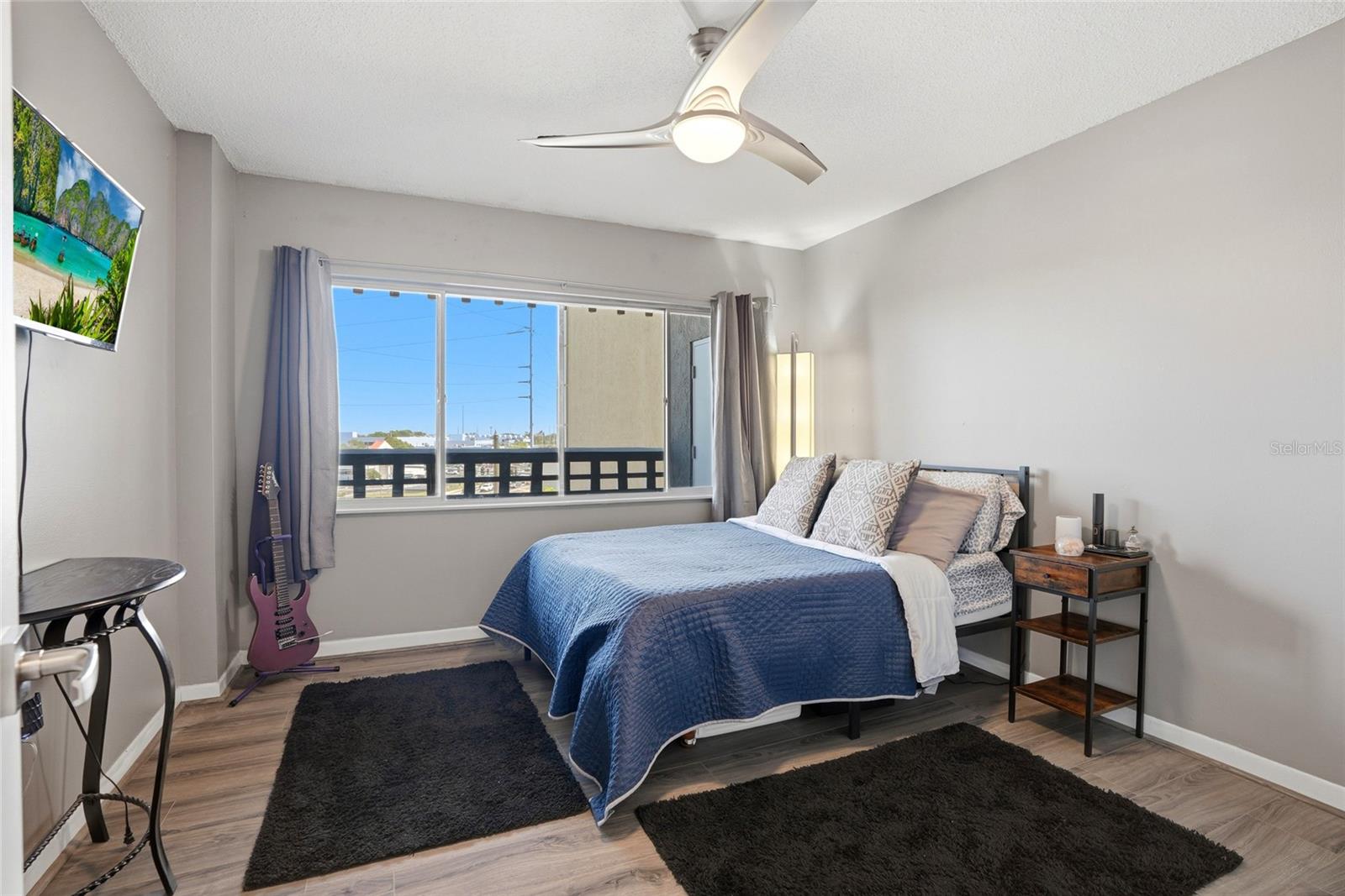 Image 26 of 47 For 8950 Park Boulevard 510