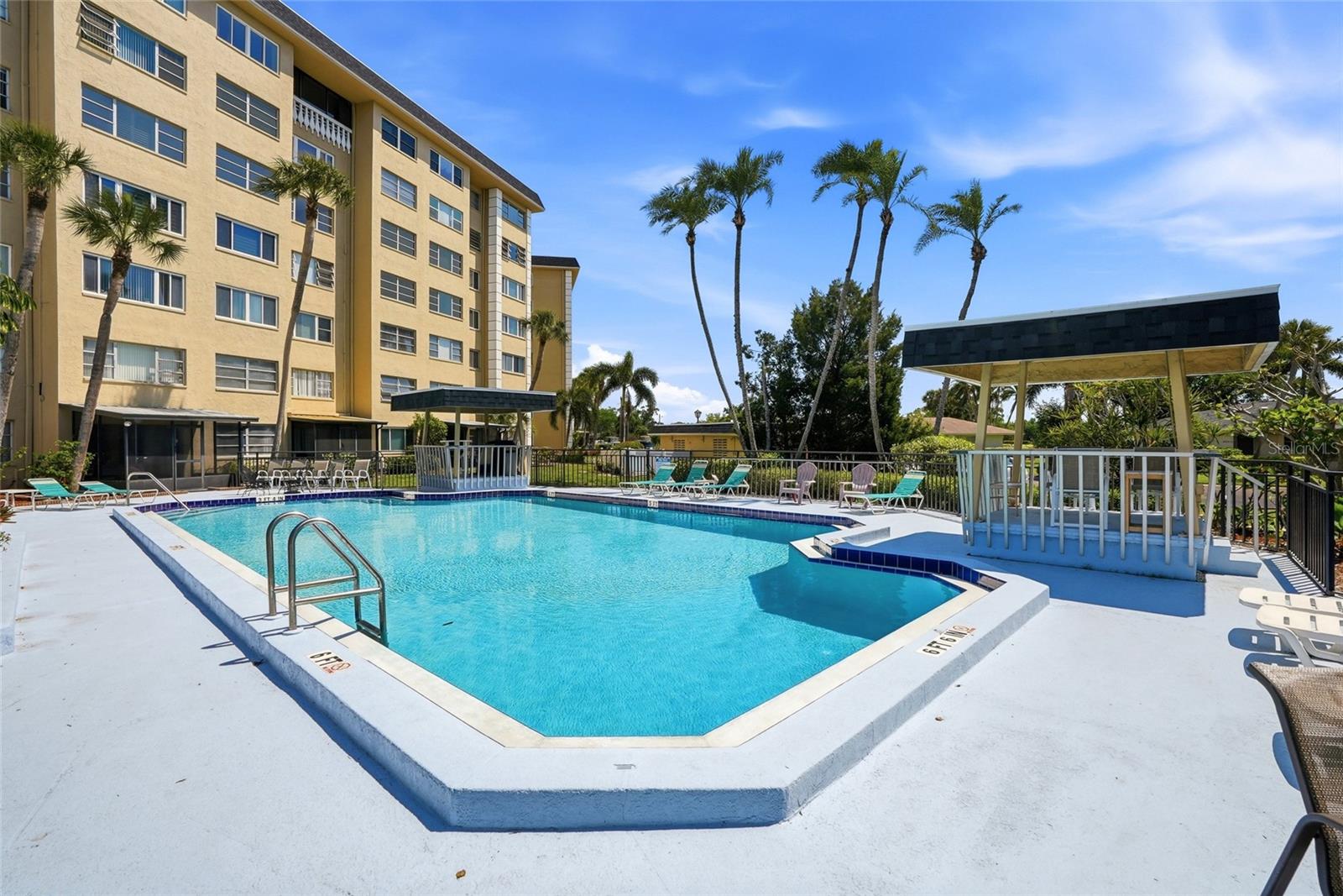 Image 39 of 47 For 8950 Park Boulevard 510