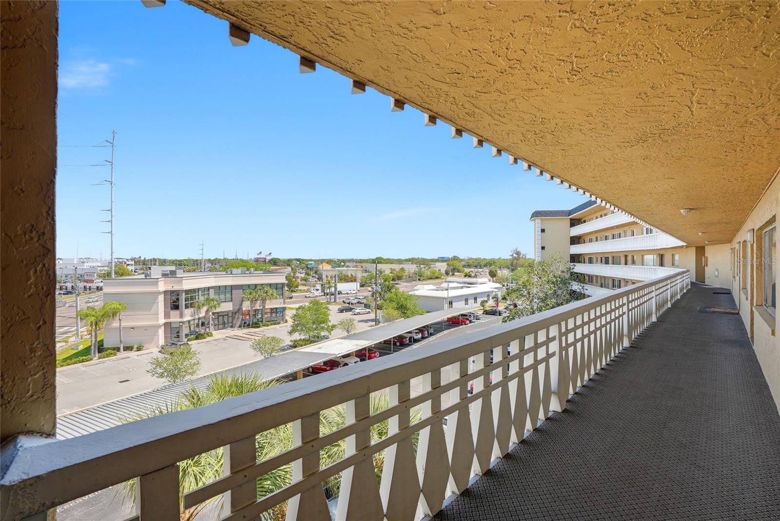 Image 5 of 47 For 8950 Park Boulevard 510