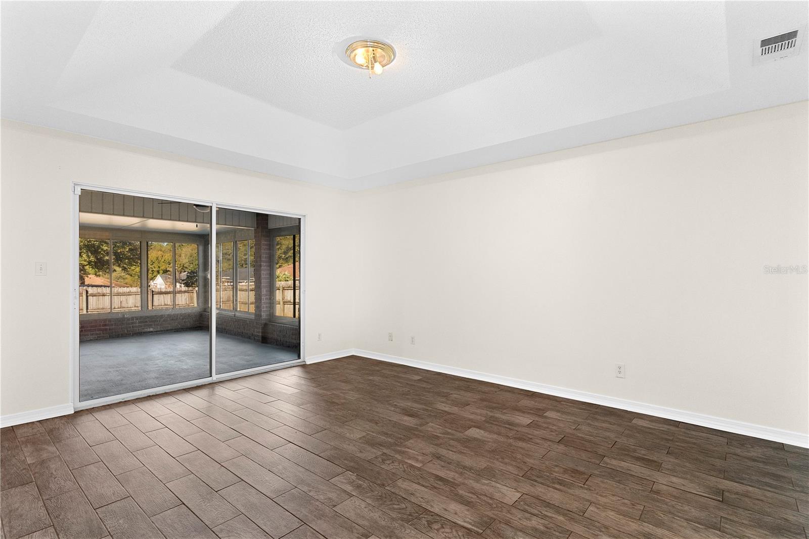 Image 4 of 12 For 6622 Hallendale Drive