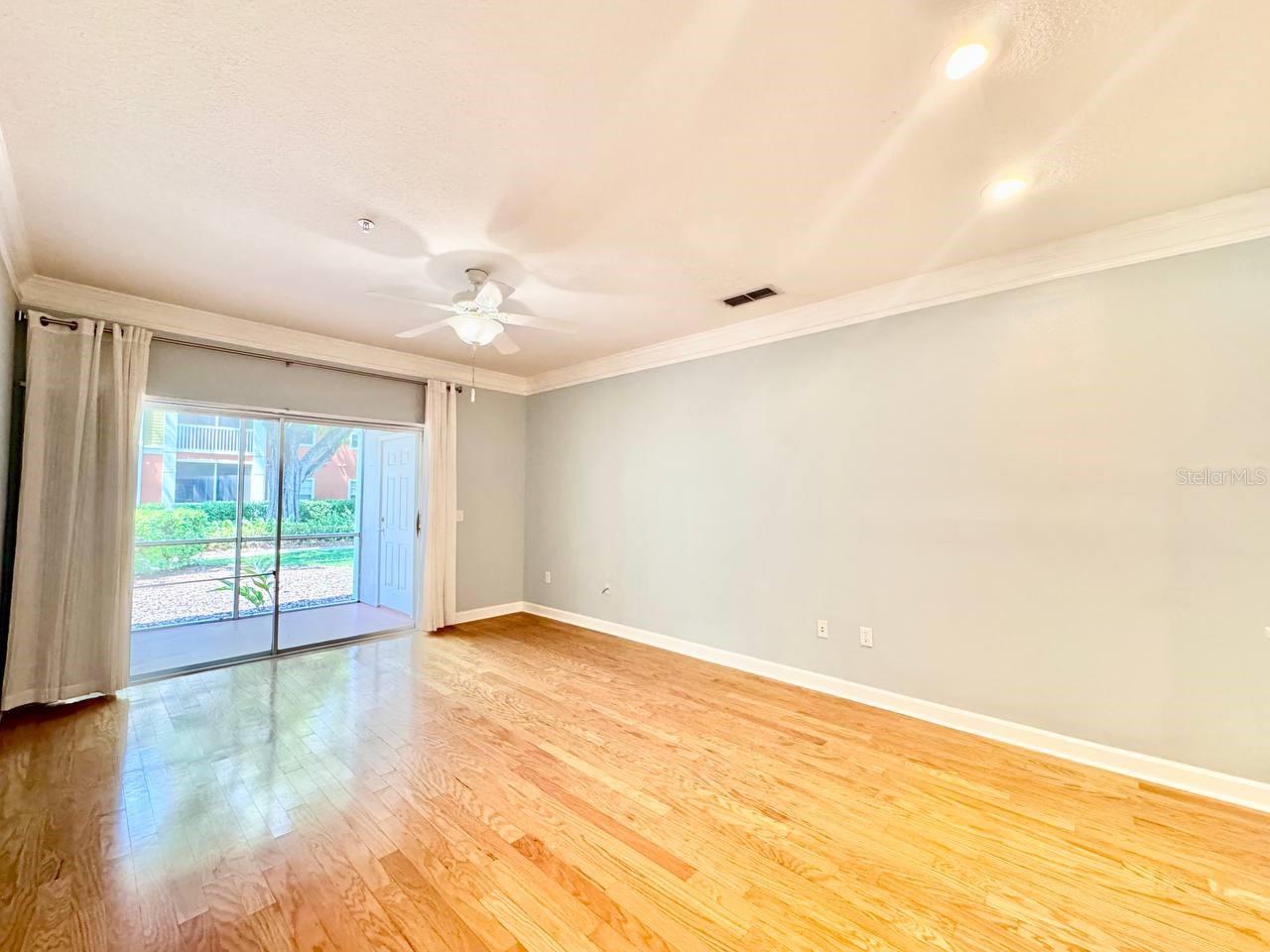 Image 8 of 30 For 4207 Dale Mabry Highway 11102