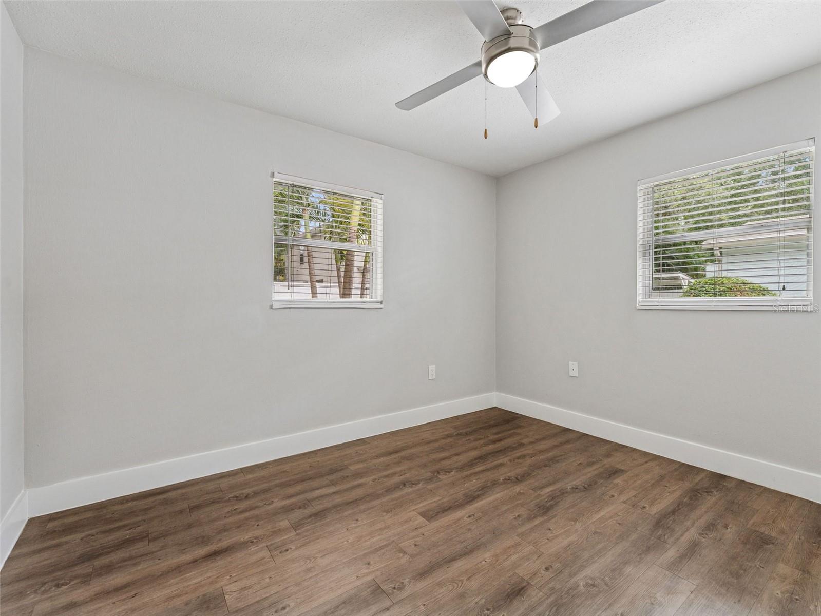 Image 15 of 31 For 3102 San Juan Street B