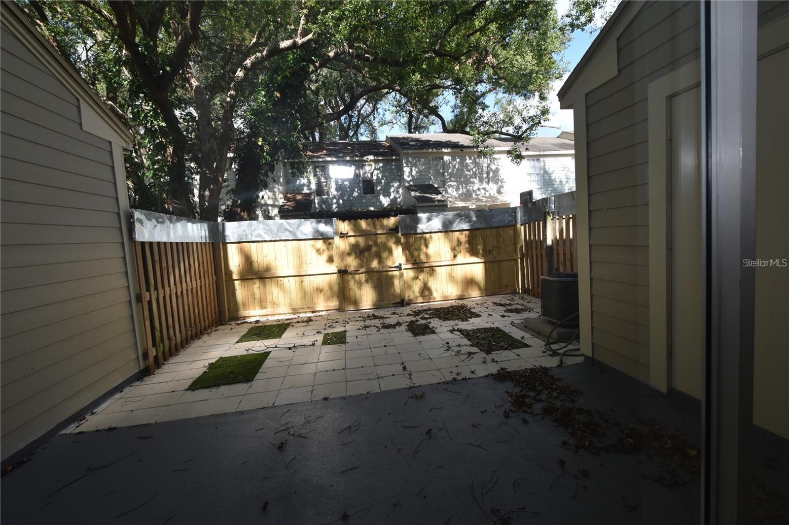 Image 5 of 13 For 13908 Fletchers Mill Drive