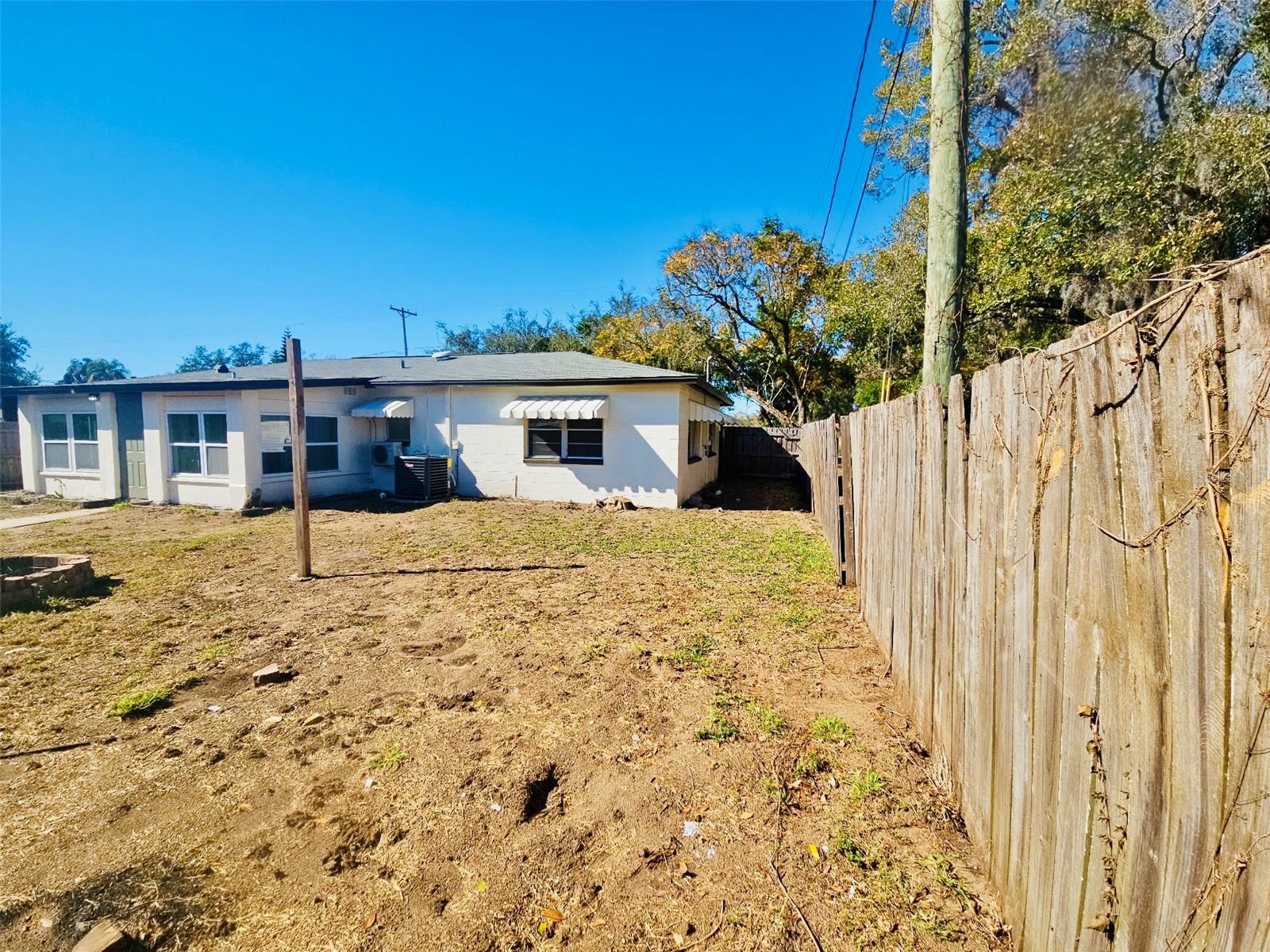 Image 11 of 52 For 1607 Bell Shoals Road