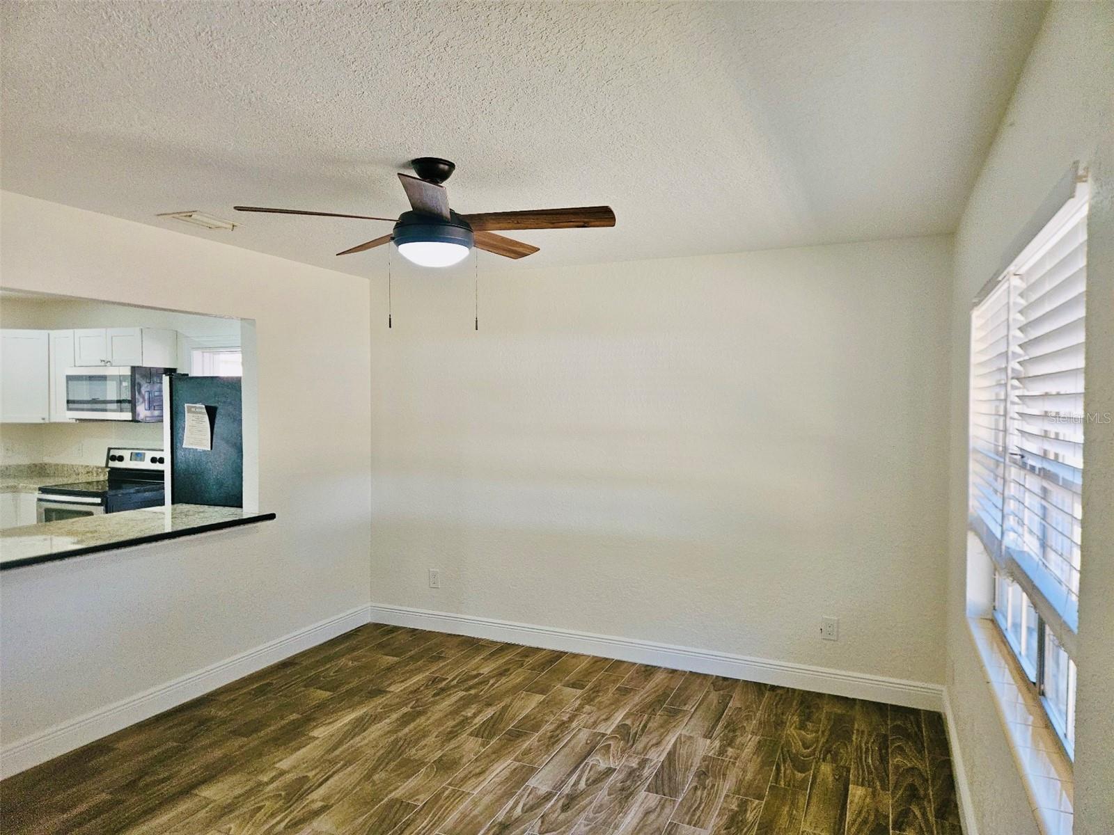 Image 21 of 52 For 1607 Bell Shoals Road