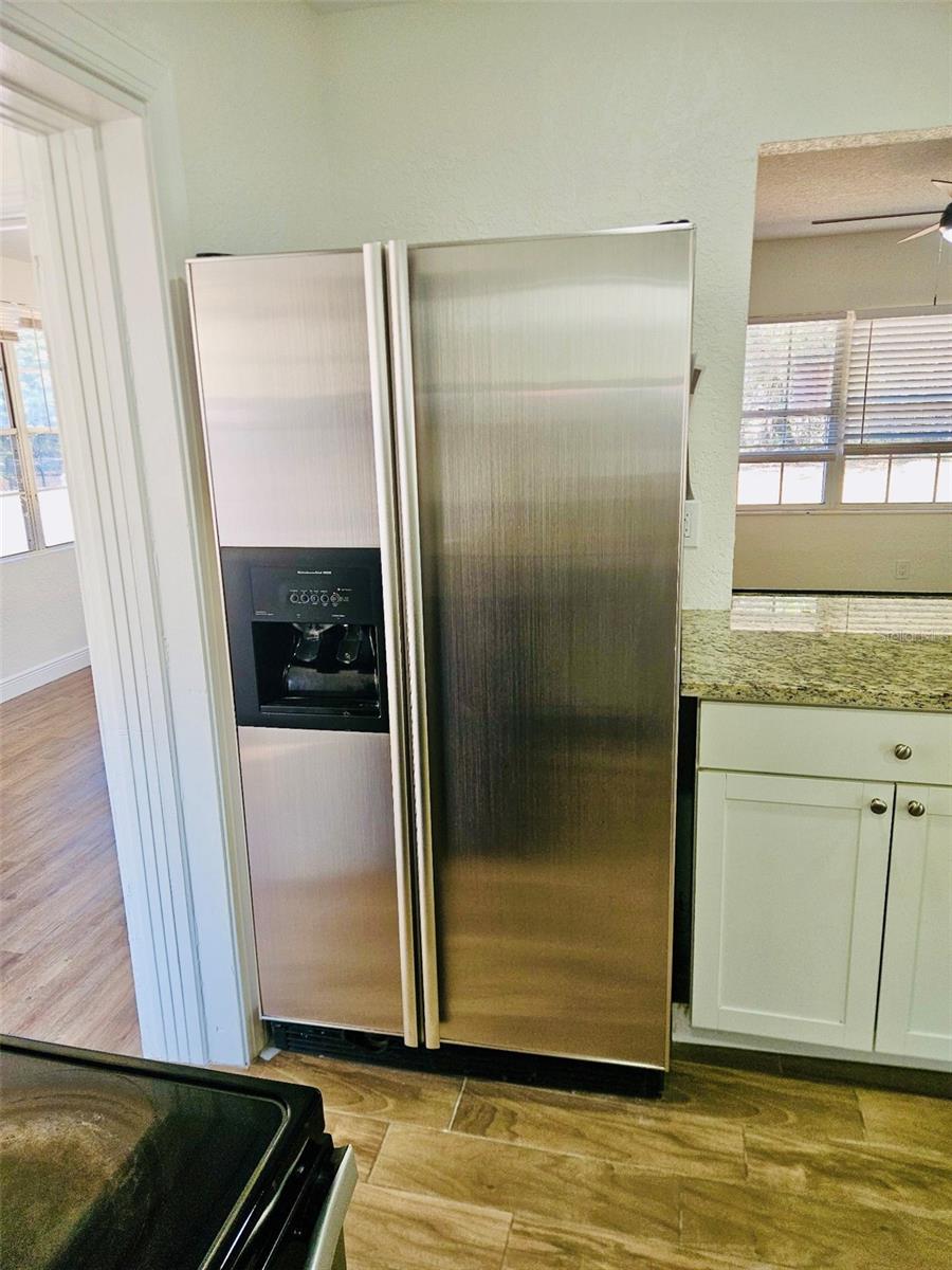 Image 26 of 52 For 1607 Bell Shoals Road