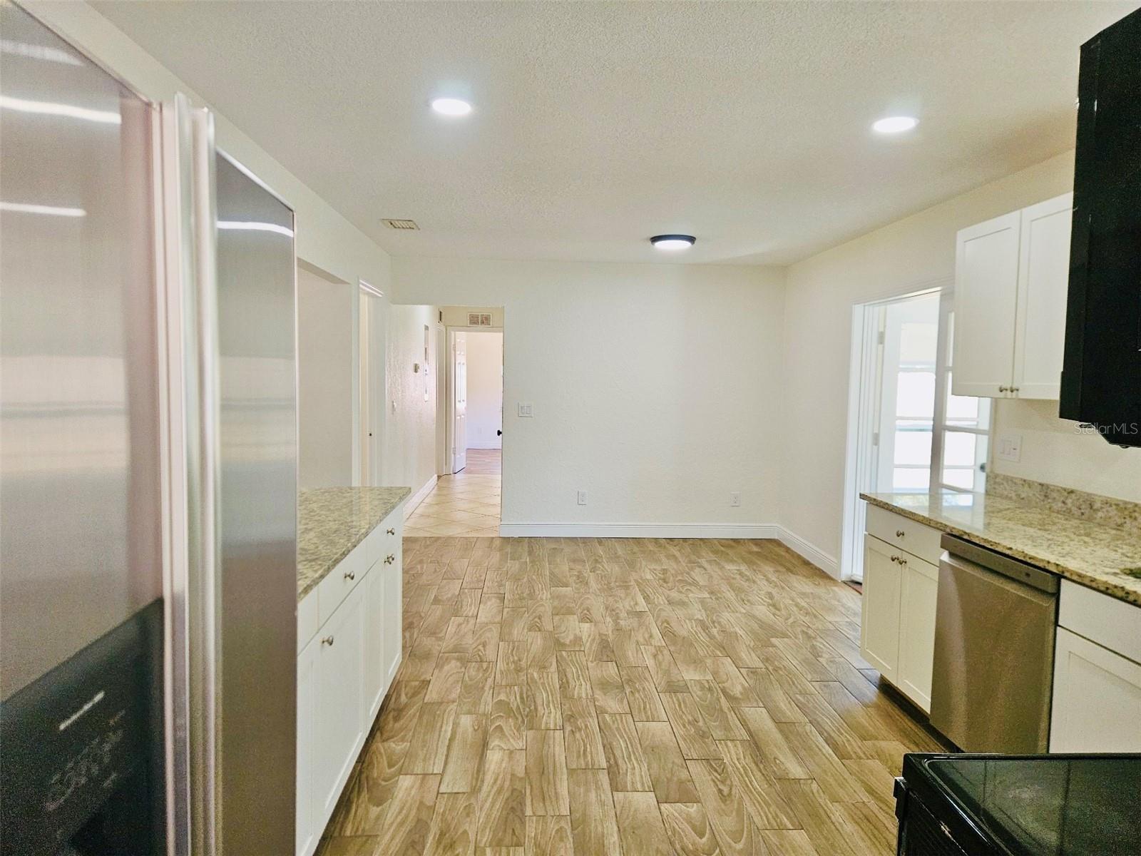 Image 30 of 52 For 1607 Bell Shoals Road