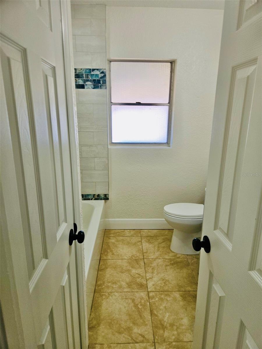 Image 38 of 52 For 1607 Bell Shoals Road