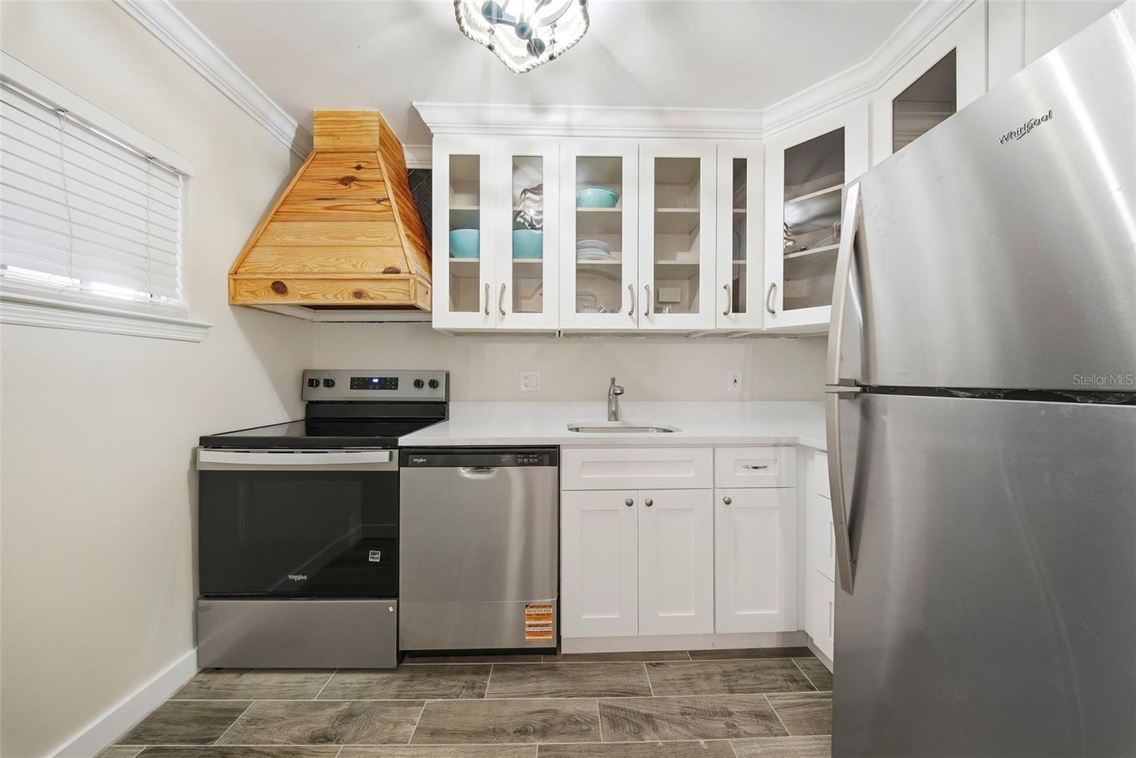 Image 14 of 49 For 19417 Gulf Boulevard A101