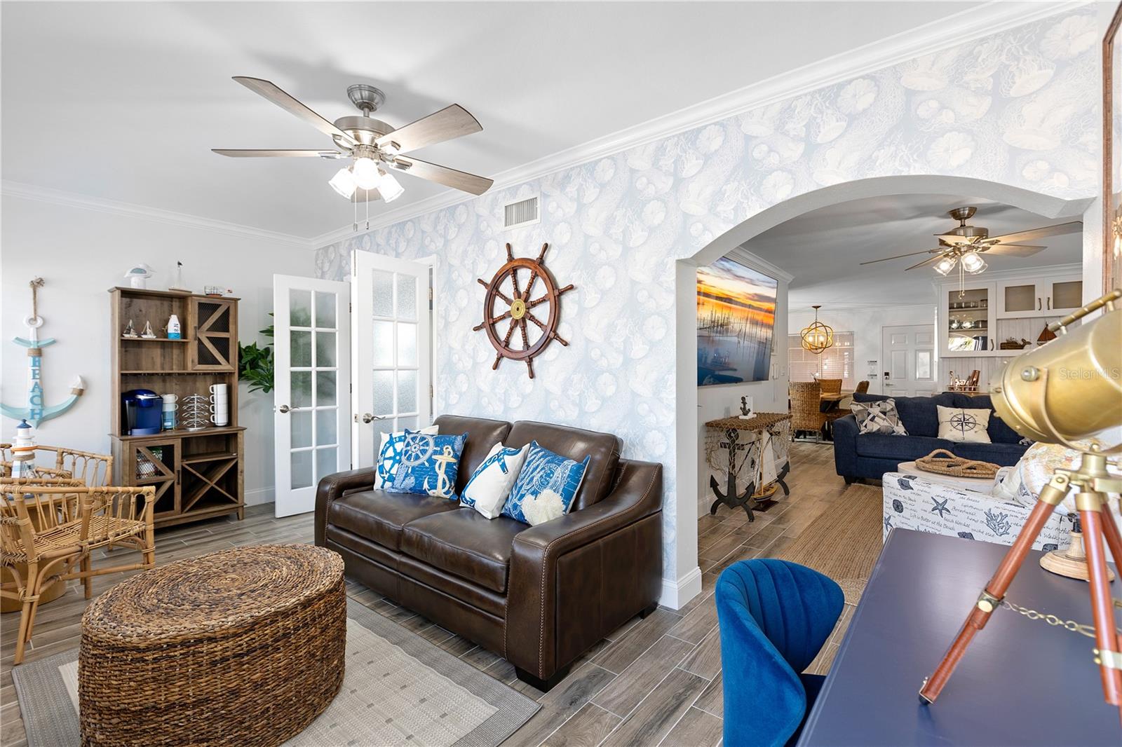 Image 16 of 49 For 19417 Gulf Boulevard A101