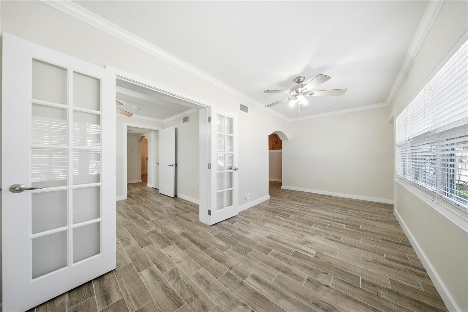 Image 17 of 49 For 19417 Gulf Boulevard A101