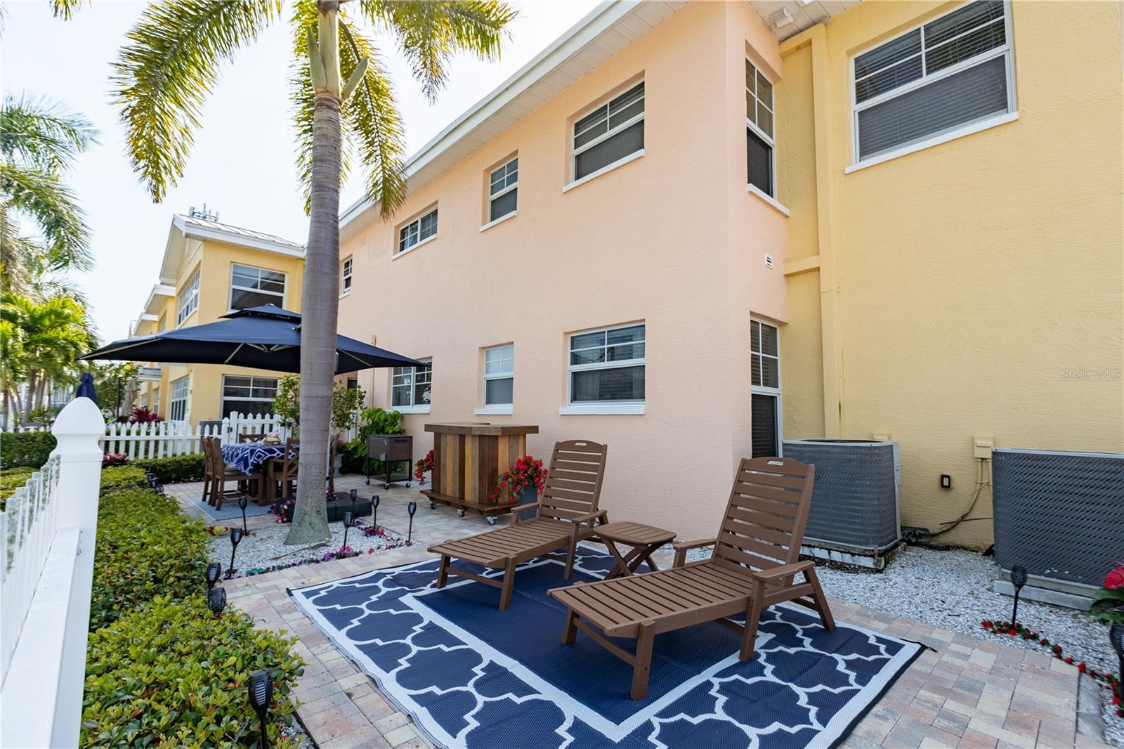 Image 3 of 49 For 19417 Gulf Boulevard A101