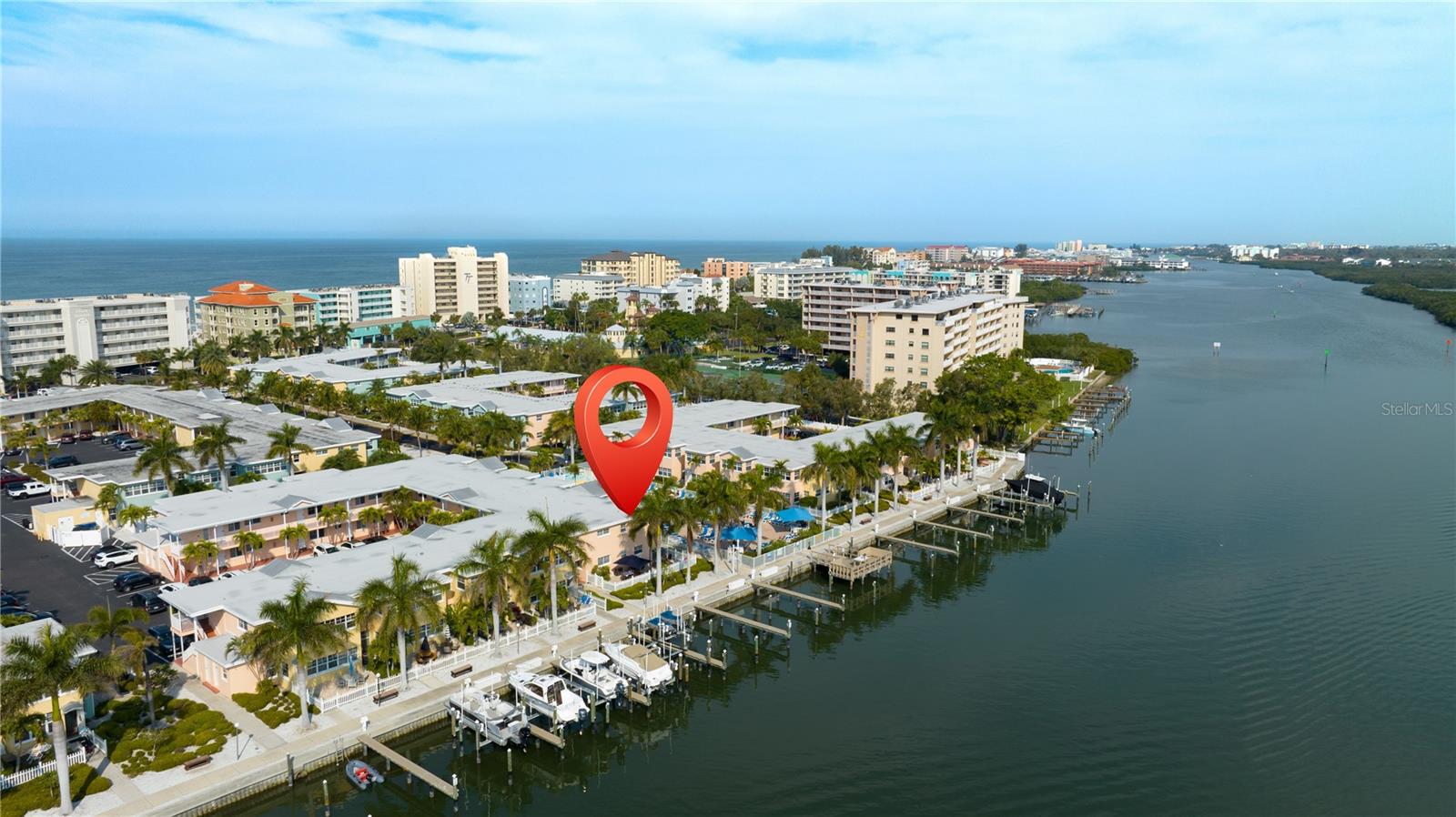 Image 41 of 49 For 19417 Gulf Boulevard A101