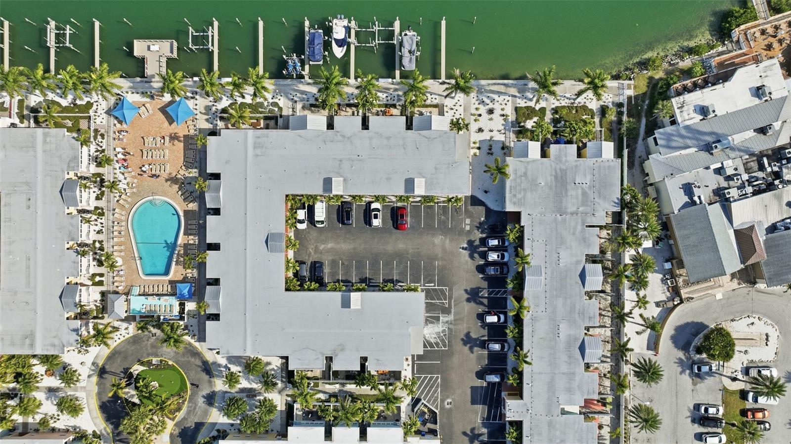 Image 44 of 49 For 19417 Gulf Boulevard A101