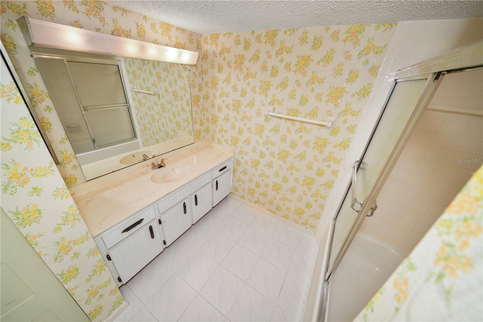 Image 12 of 17 For 1450 Heather Ridge Boulevard 307