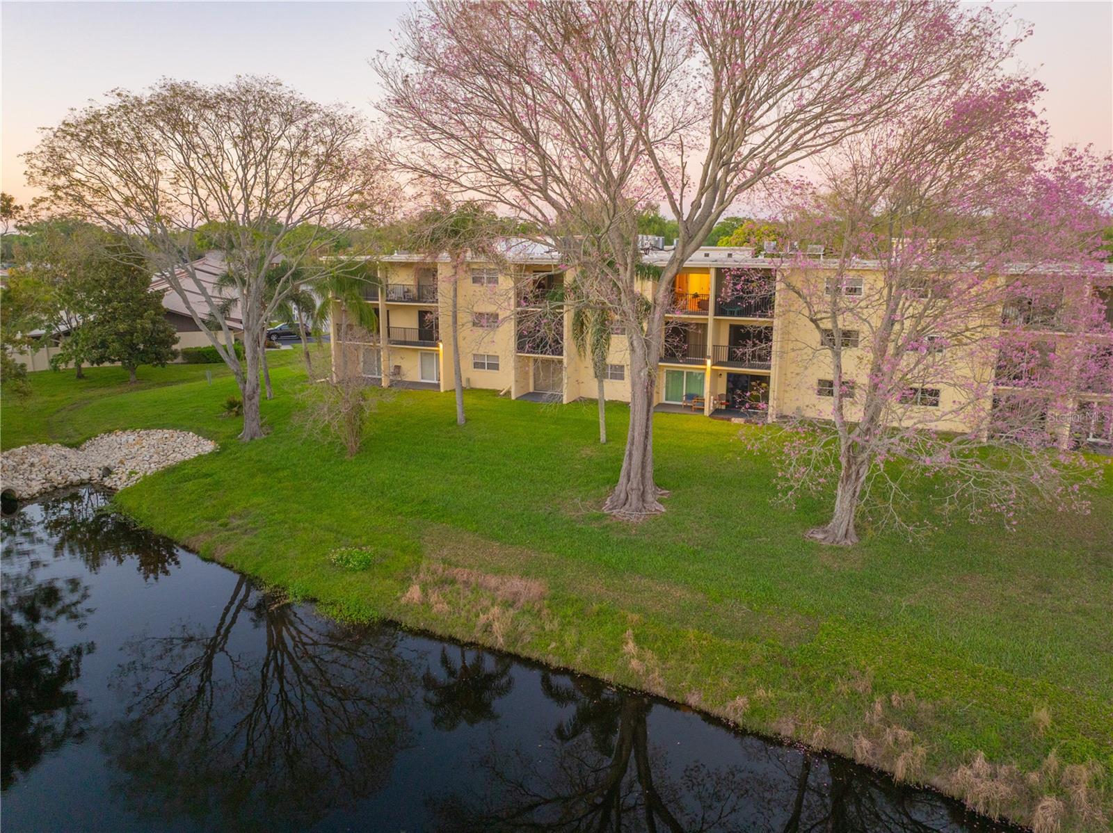 Image 15 of 17 For 1450 Heather Ridge Boulevard 307