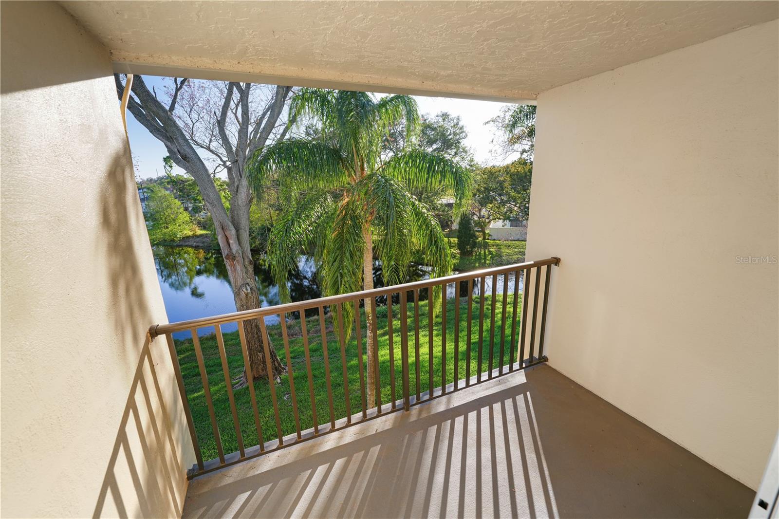 Image 9 of 17 For 1450 Heather Ridge Boulevard 307