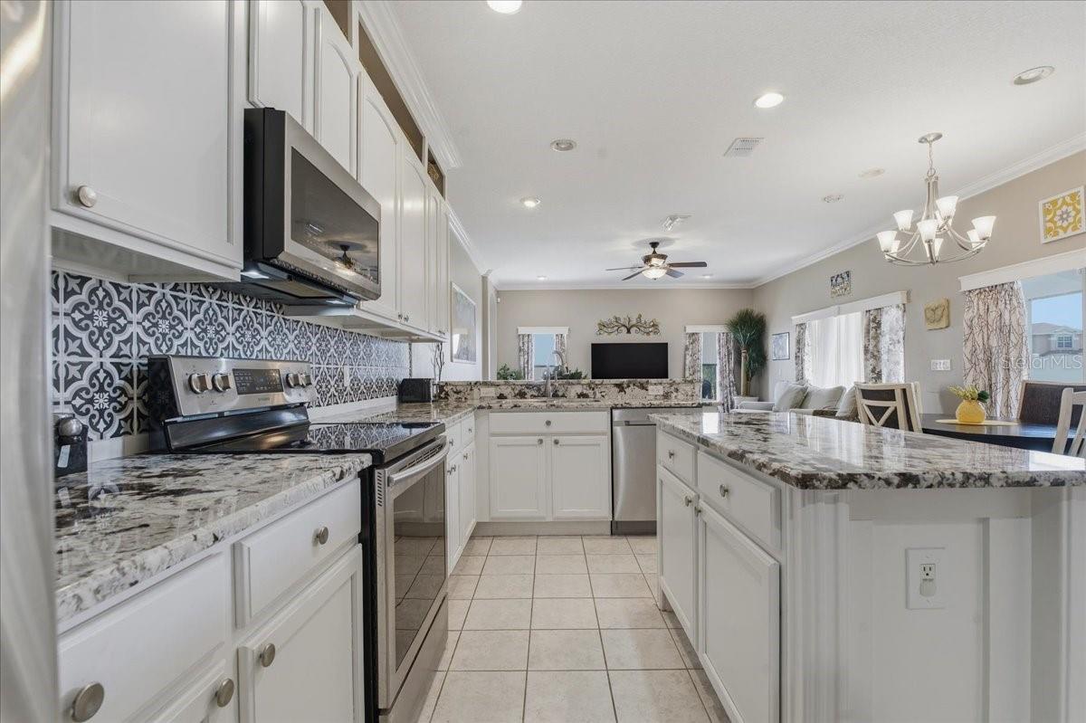 Image 12 of 57 For 2634 Ravendale Lane