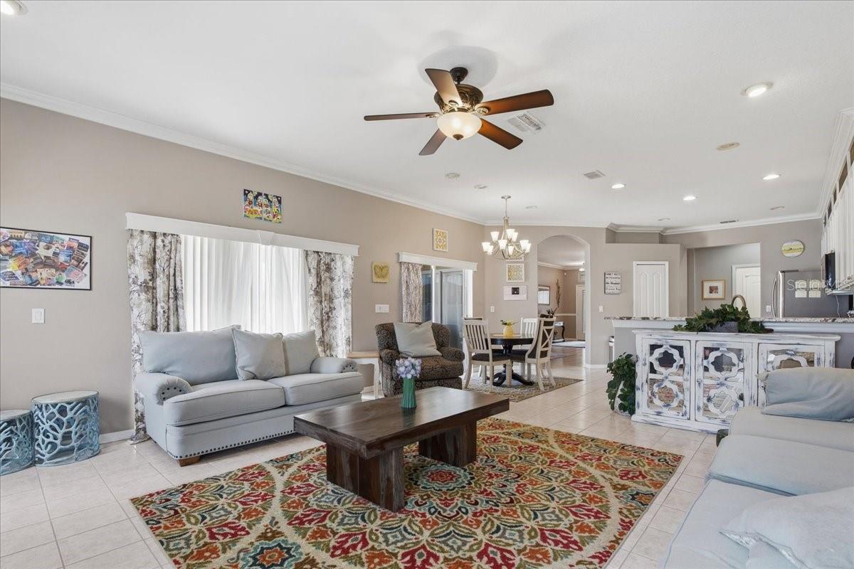 Image 21 of 57 For 2634 Ravendale Lane