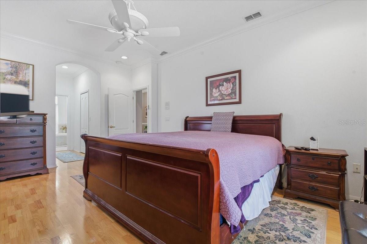 Image 26 of 57 For 2634 Ravendale Lane