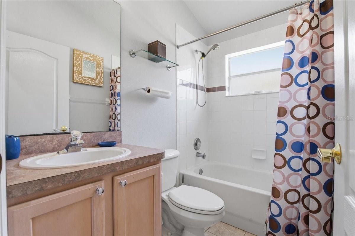 Image 34 of 57 For 2634 Ravendale Lane