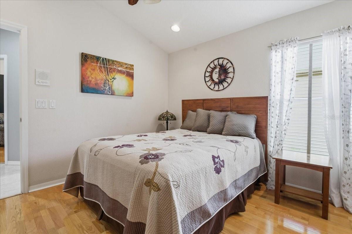 Image 35 of 57 For 2634 Ravendale Lane