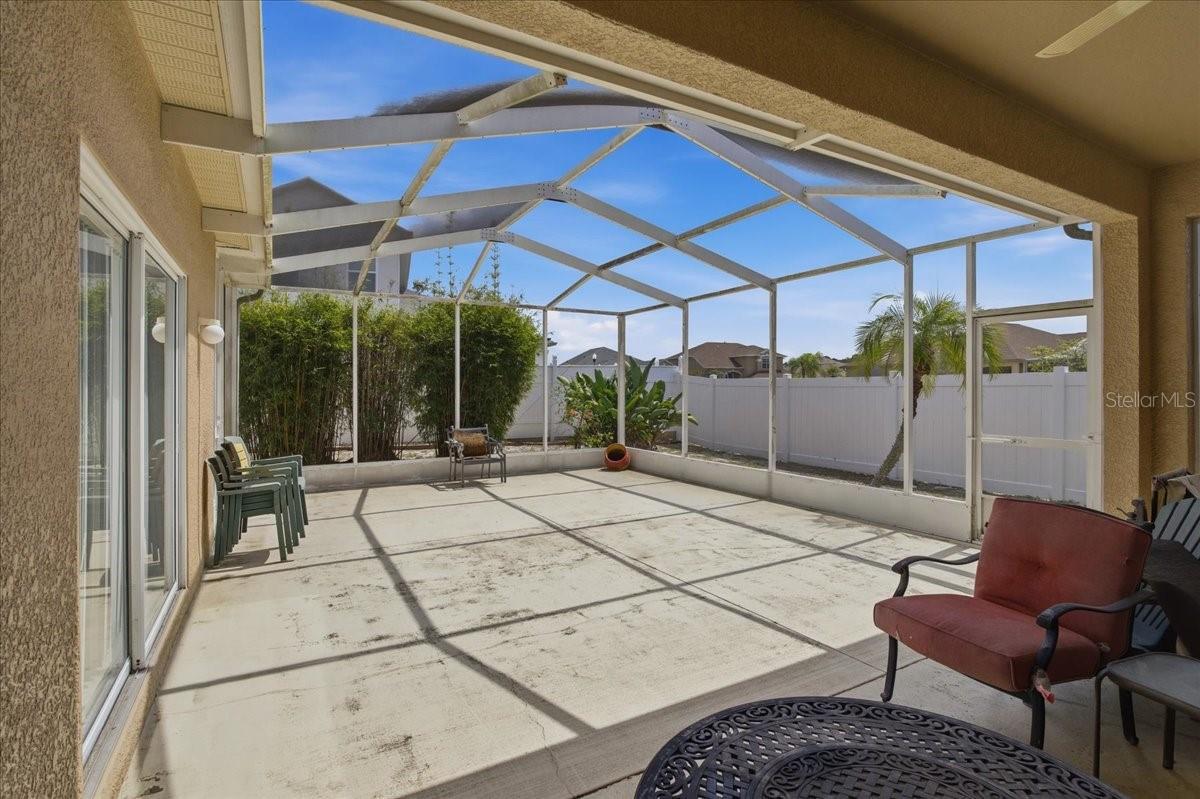 Image 41 of 57 For 2634 Ravendale Lane