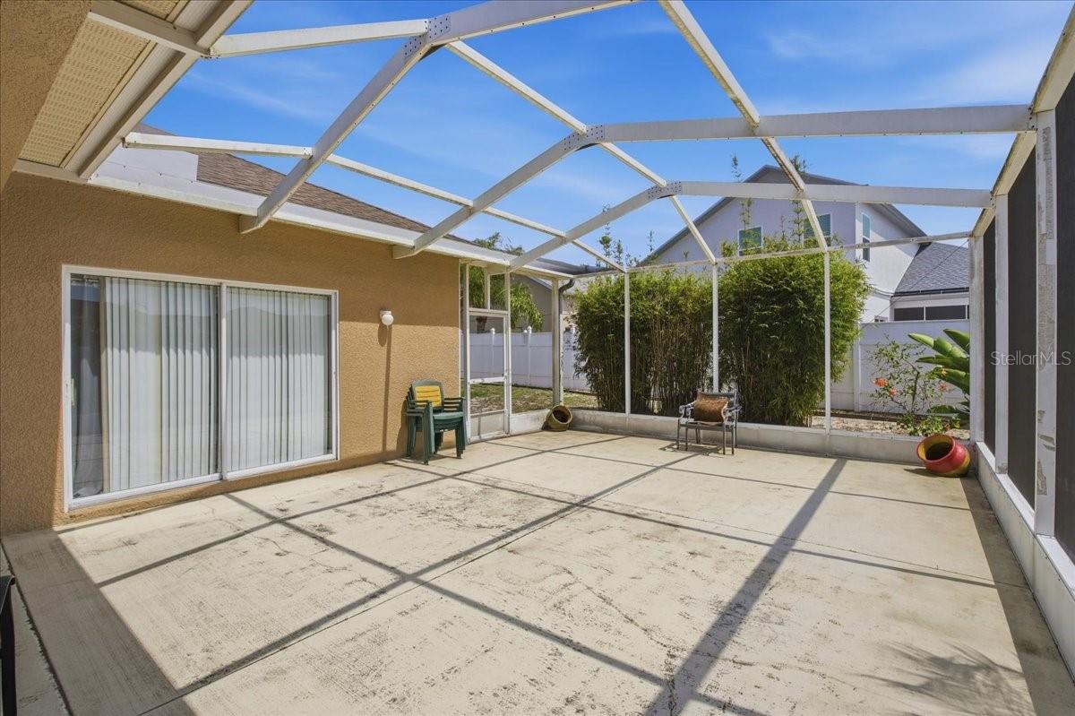 Image 44 of 57 For 2634 Ravendale Lane