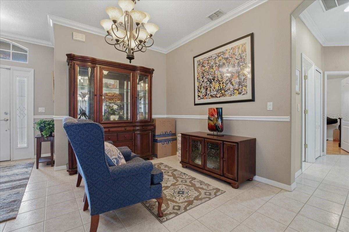 Image 8 of 57 For 2634 Ravendale Lane