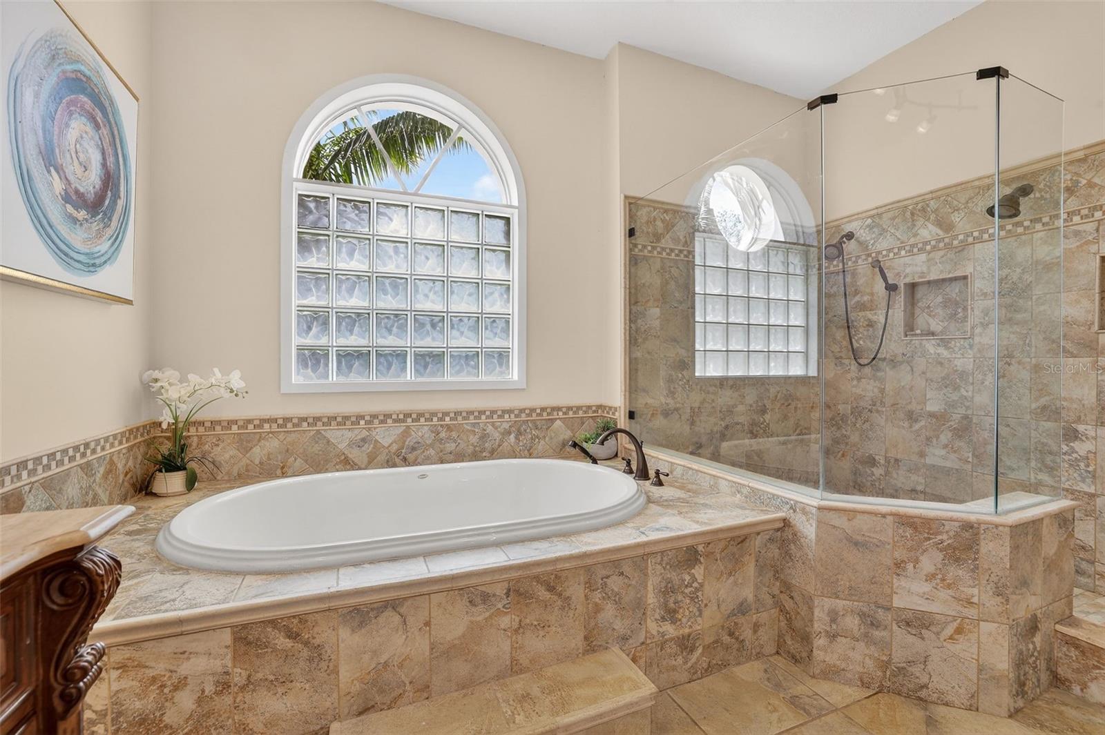 Listing photo id 28 for 5909 Skimmer Point Boulevard S