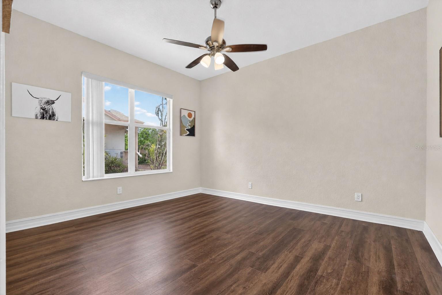 Listing photo id 29 for 5909 Skimmer Point Boulevard S