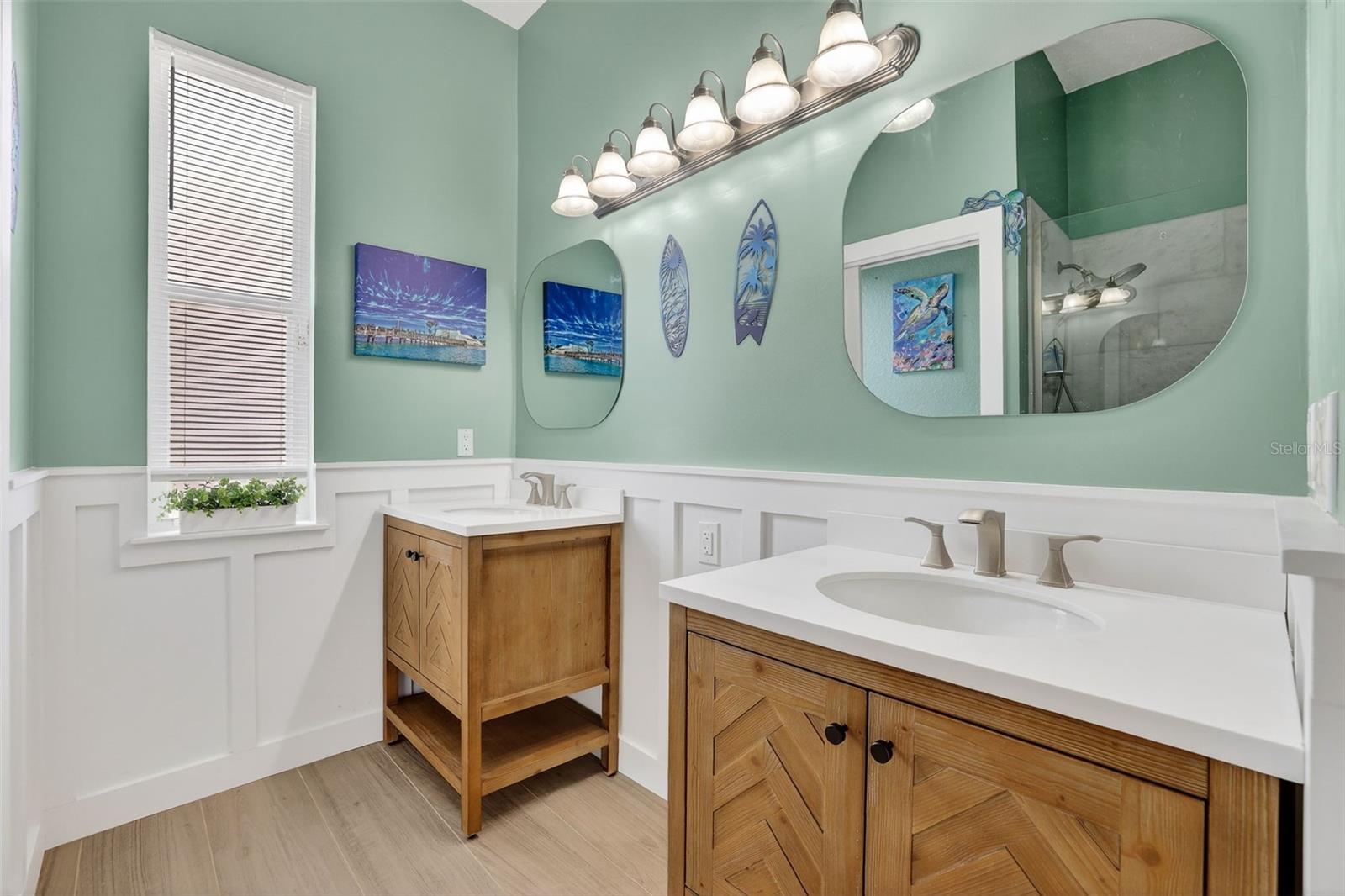 Listing photo id 35 for 5909 Skimmer Point Boulevard S