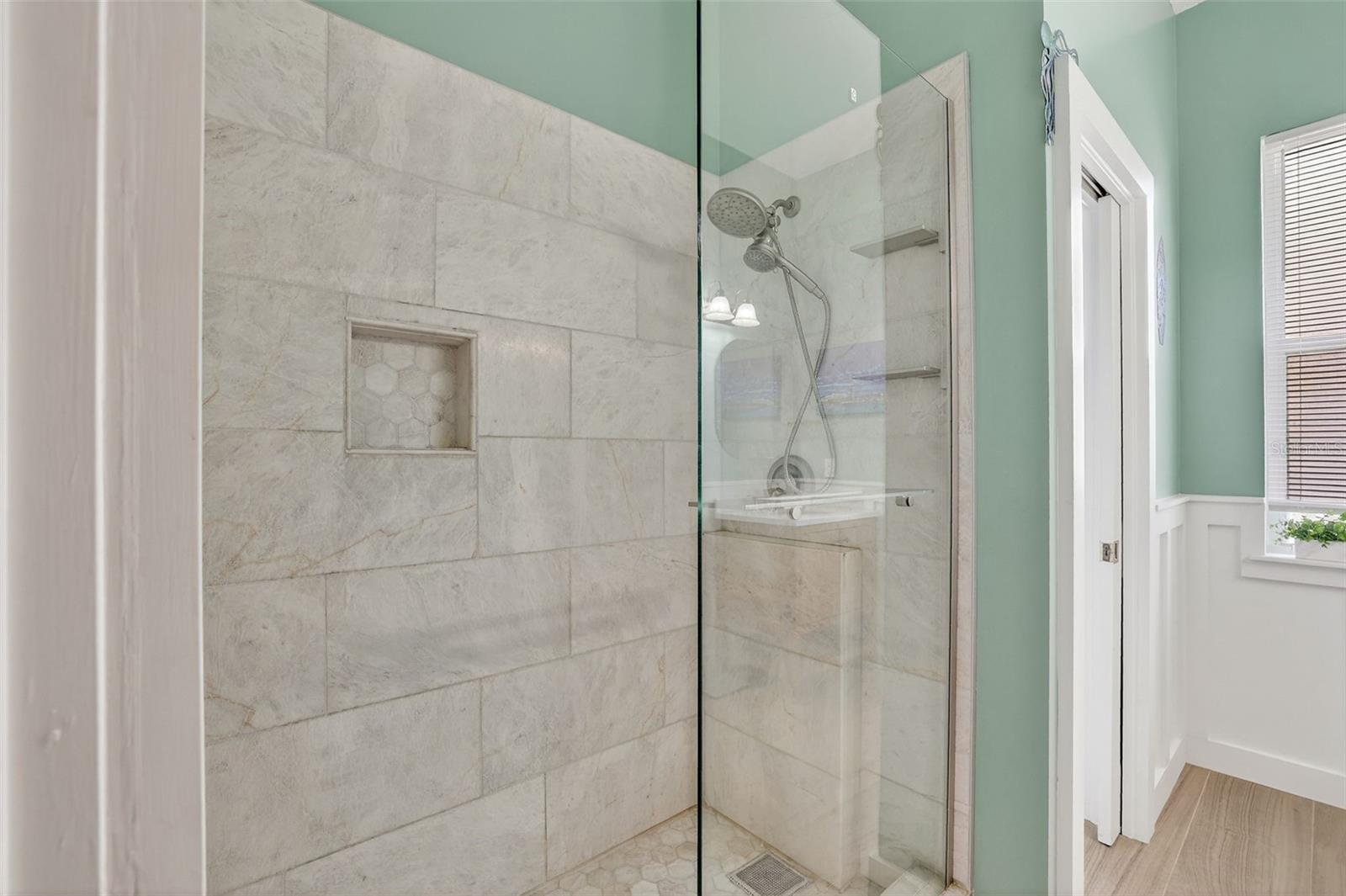 Listing photo id 36 for 5909 Skimmer Point Boulevard S