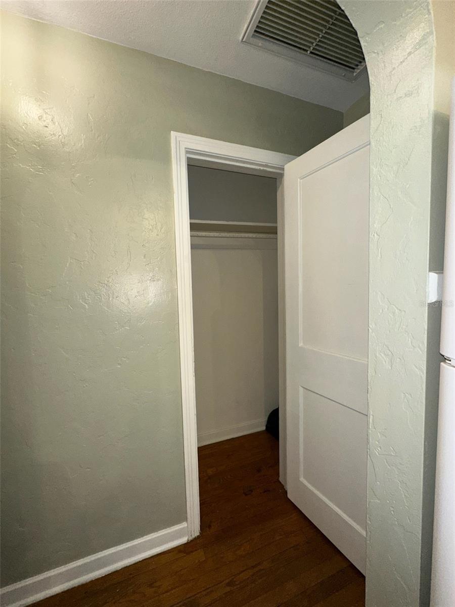 Image 23 of 63 For 780 27th Avenue N