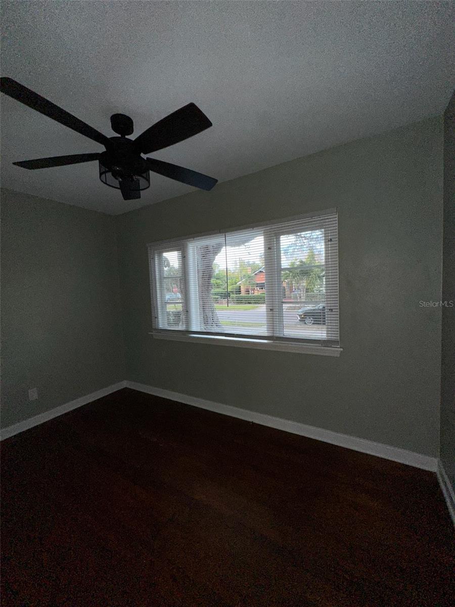 Image 28 of 63 For 780 27th Avenue N