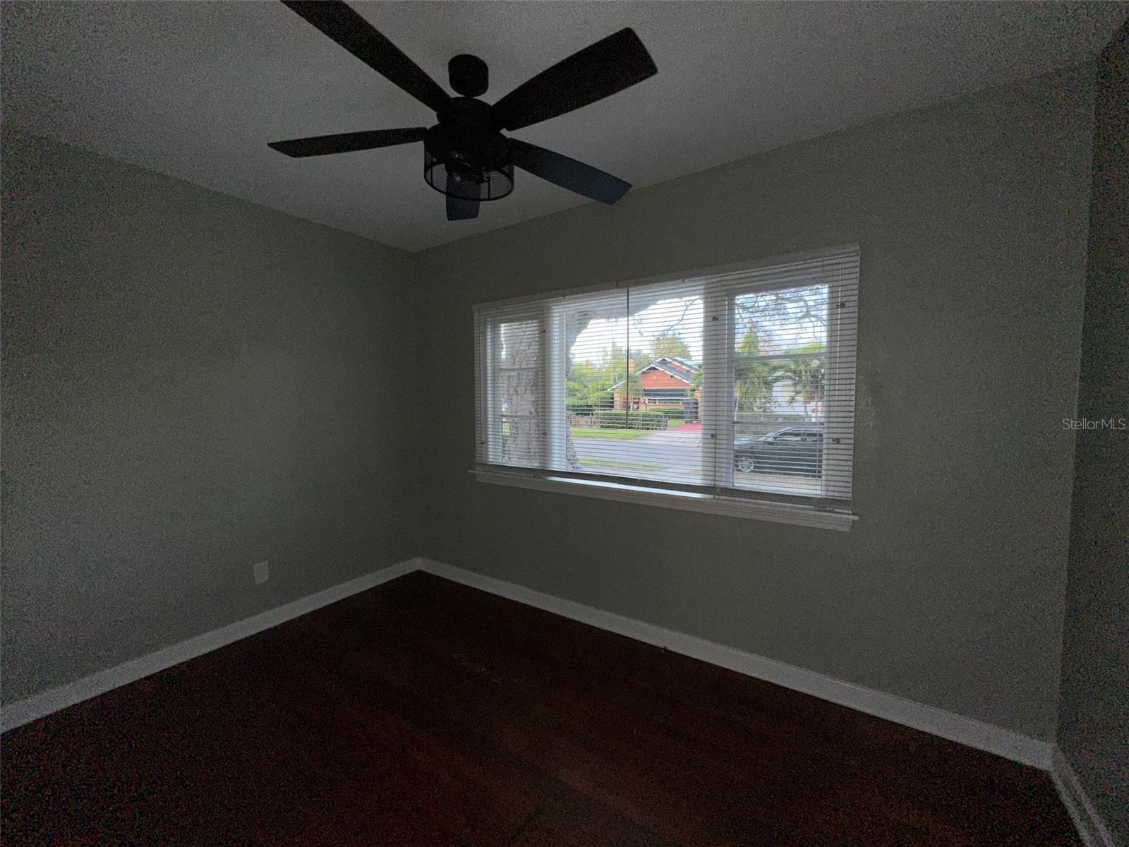 Image 29 of 63 For 780 27th Avenue N