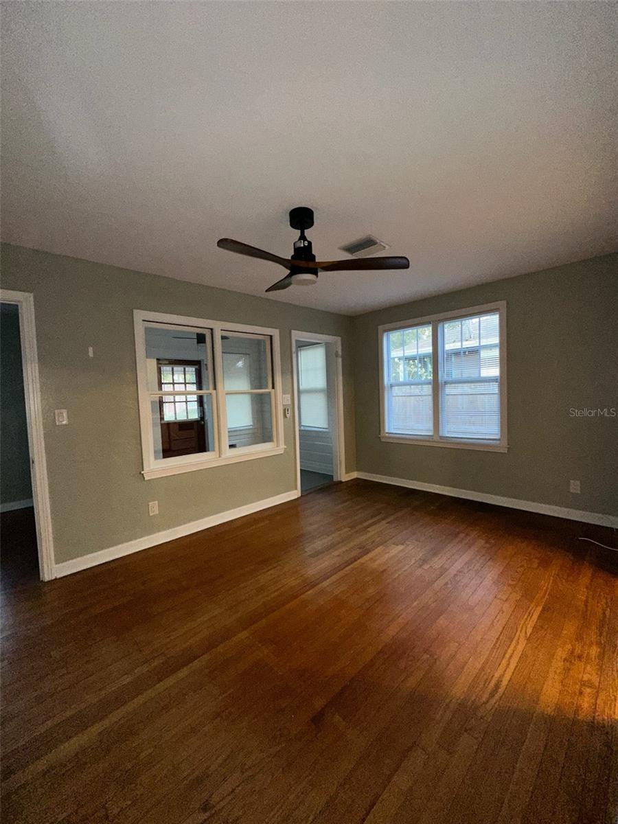 Image 39 of 63 For 780 27th Avenue N