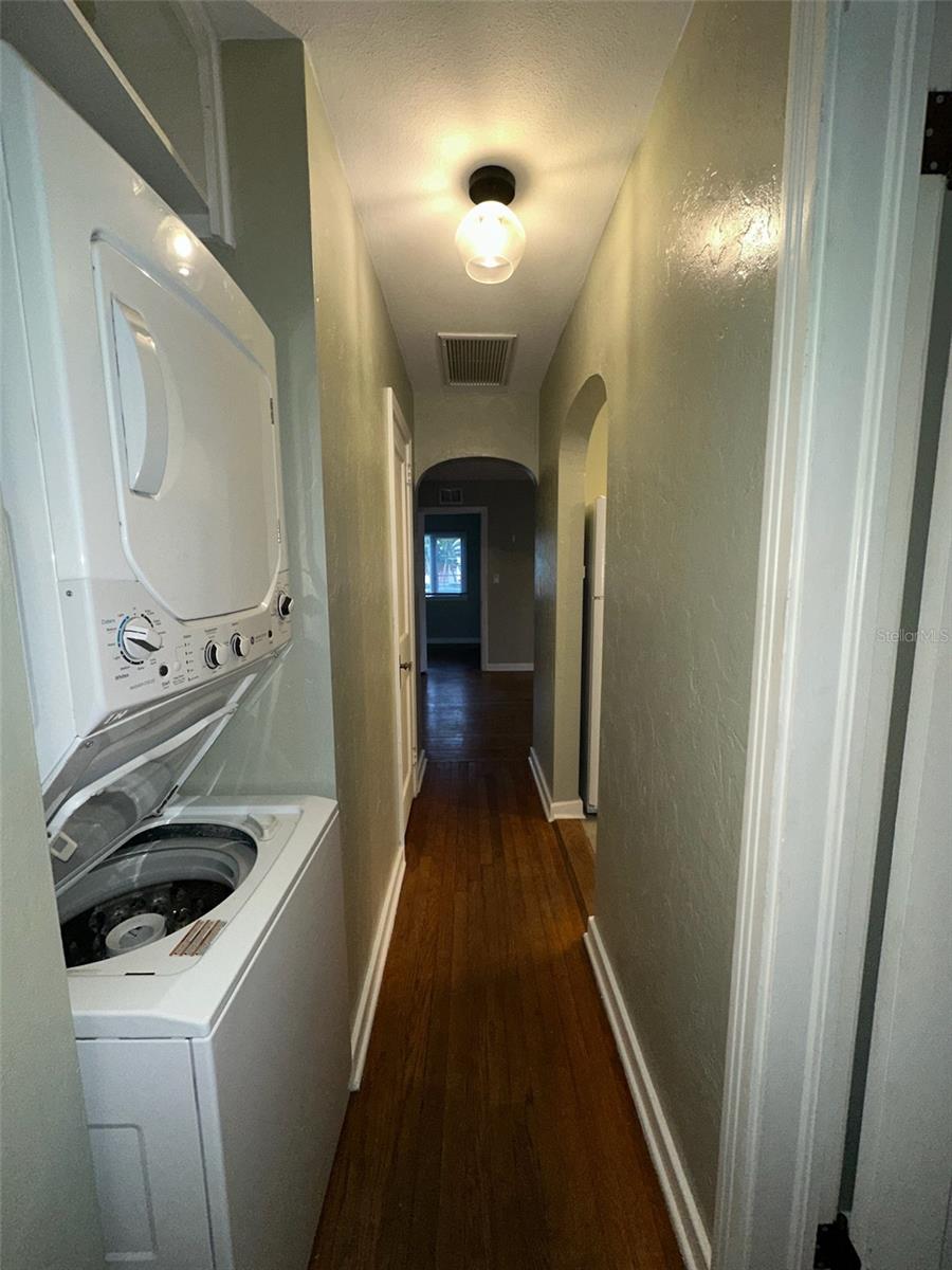 Image 42 of 63 For 780 27th Avenue N