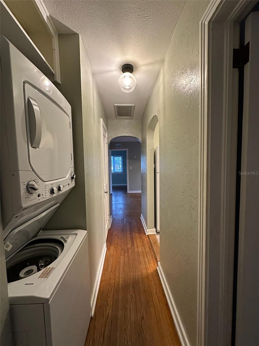 Image 43 of 63 For 780 27th Avenue N