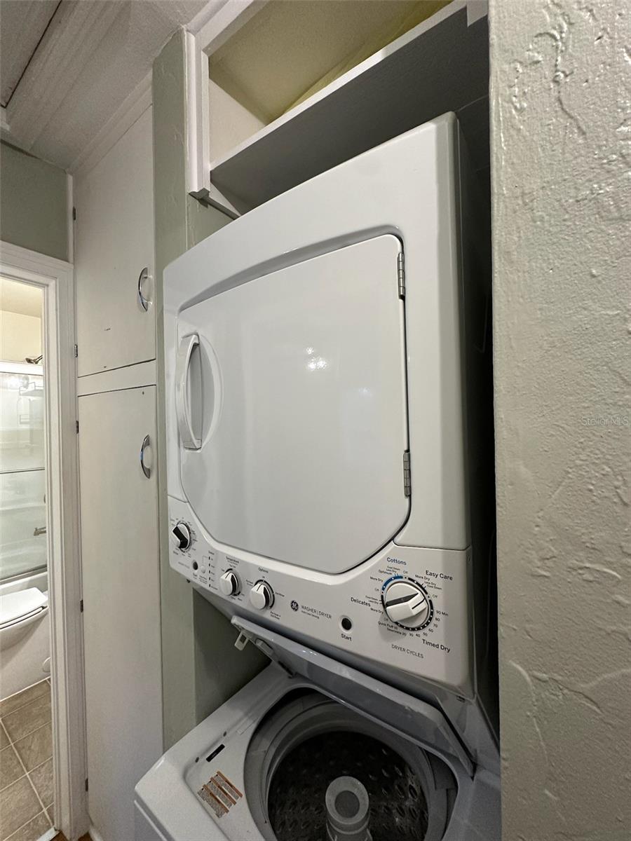 Image 47 of 63 For 780 27th Avenue N