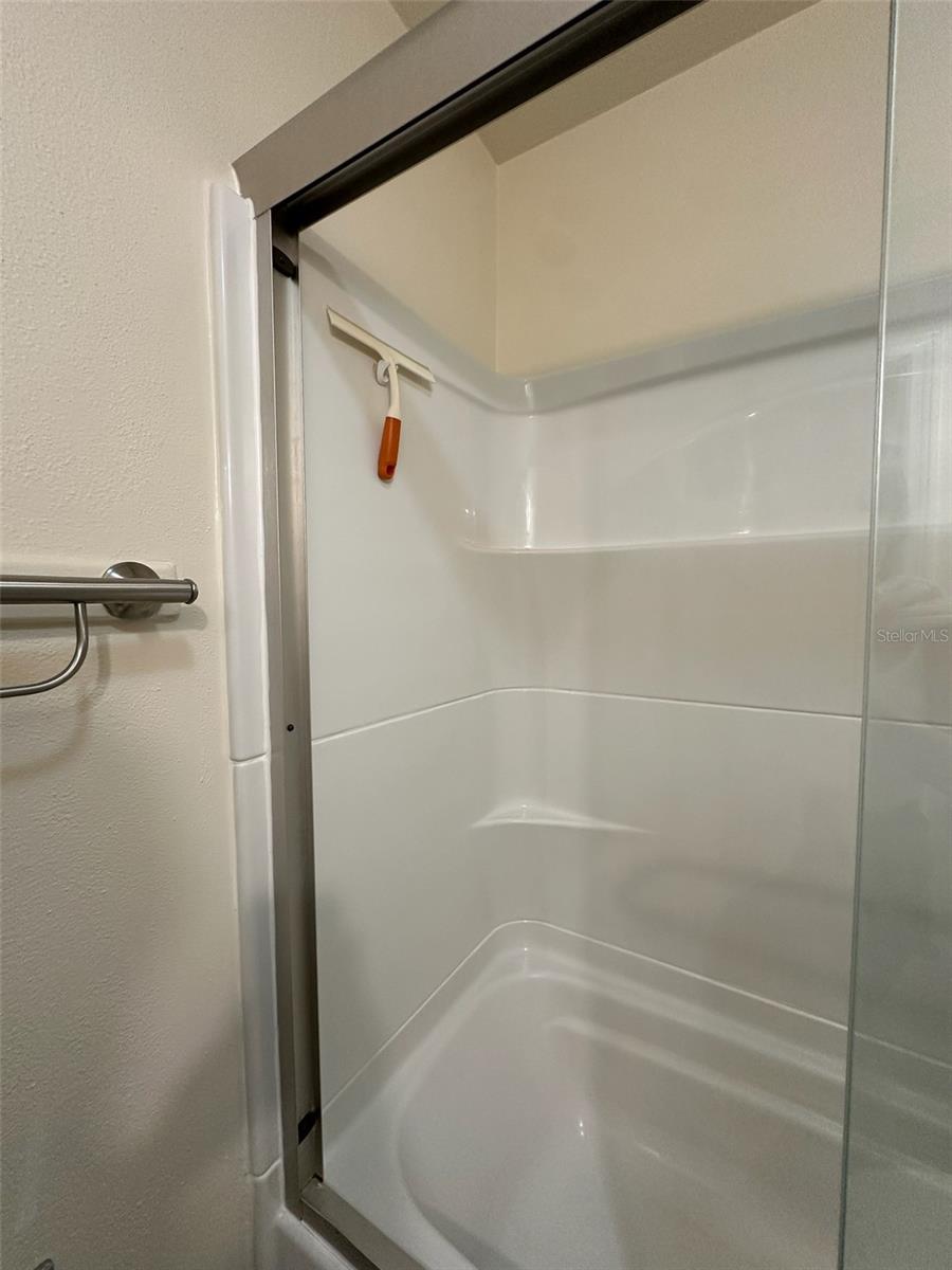 Image 52 of 63 For 780 27th Avenue N